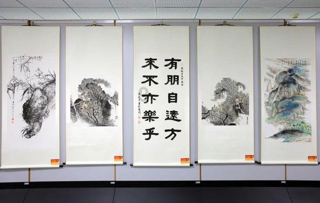 春节古诗词的100首红迪网-专注于春节古诗词的100首相关话题的社交平台